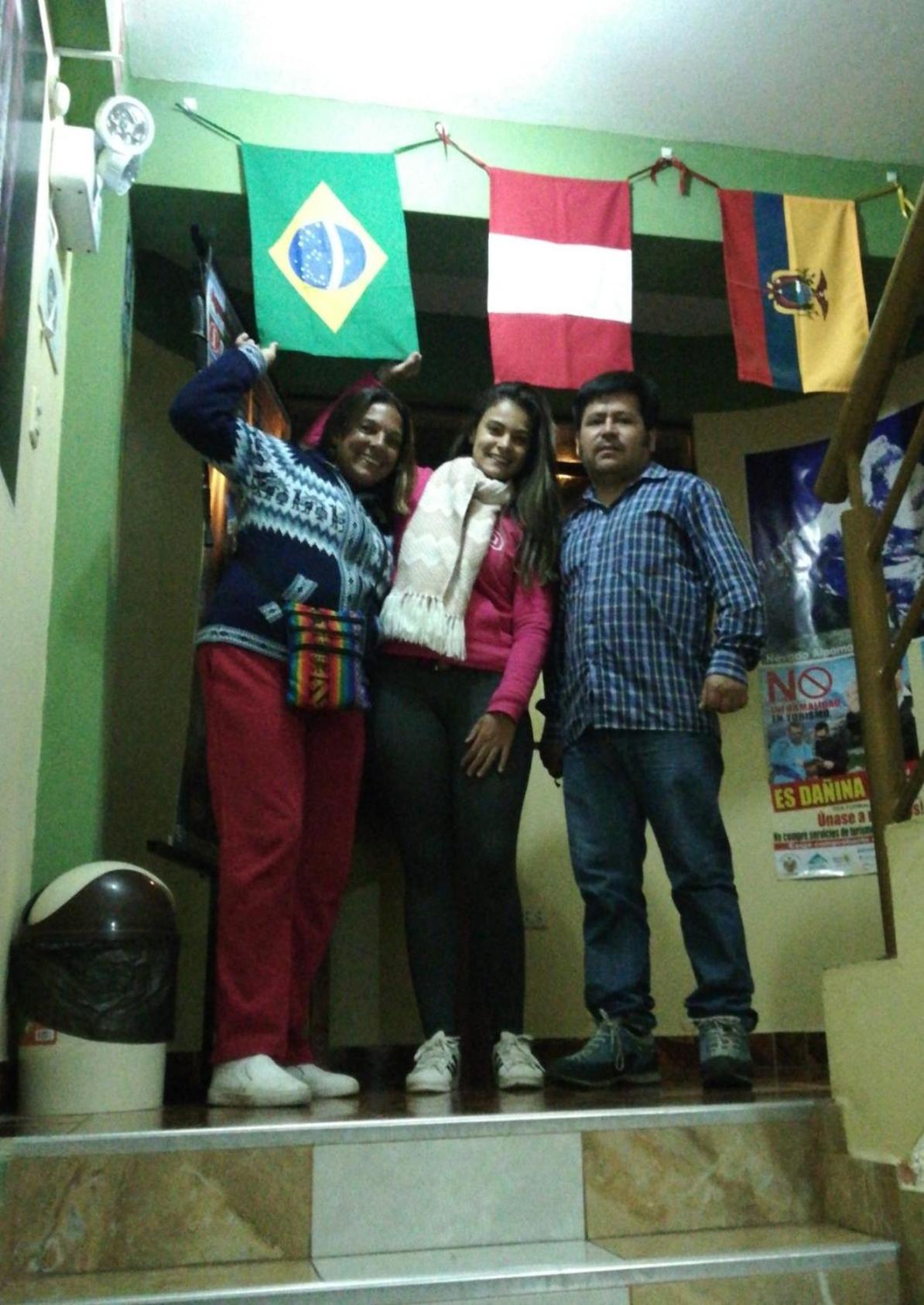 Scheler Artizon Trek'S House Hostel อัวรัซ ภายนอก รูปภาพ