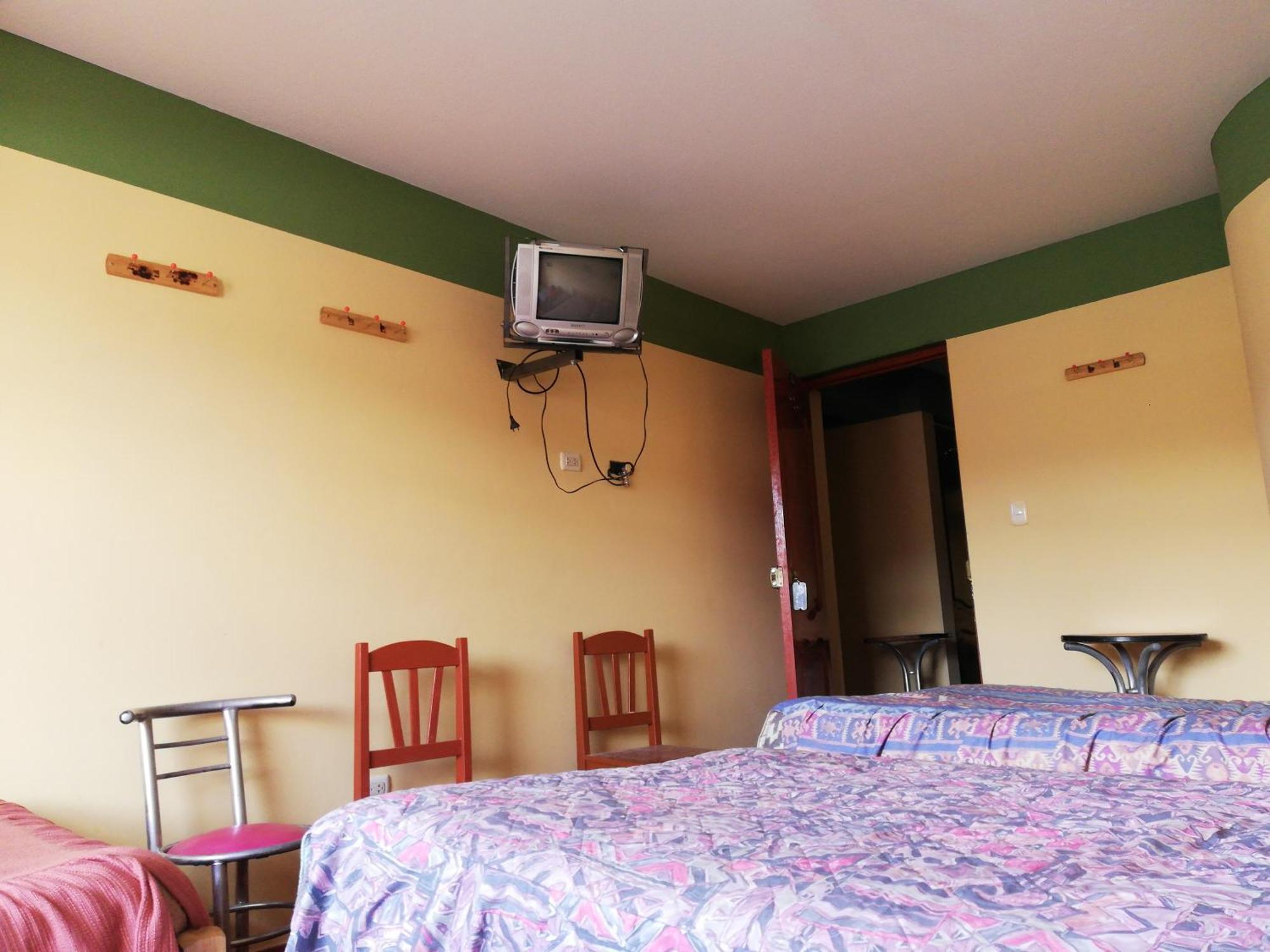 Scheler Artizon Trek'S House Hostel อัวรัซ ภายนอก รูปภาพ