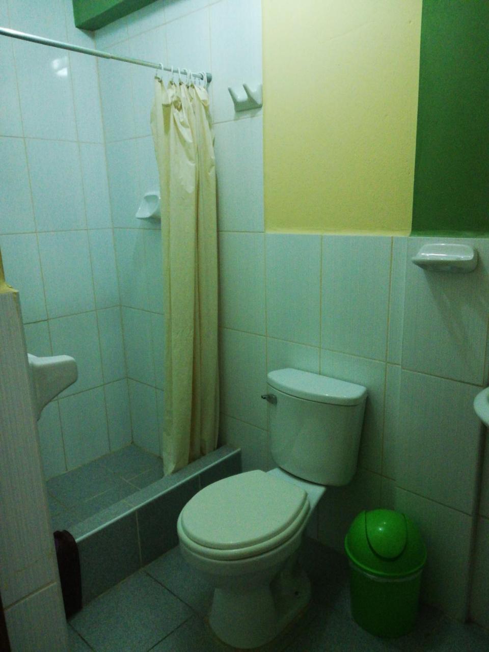 Scheler Artizon Trek'S House Hostel อัวรัซ ภายนอก รูปภาพ