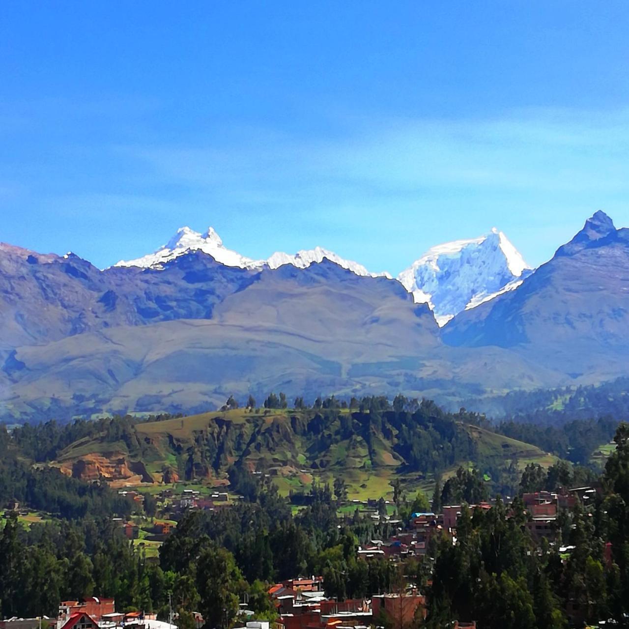 Scheler Artizon Trek'S House Hostel อัวรัซ ภายนอก รูปภาพ